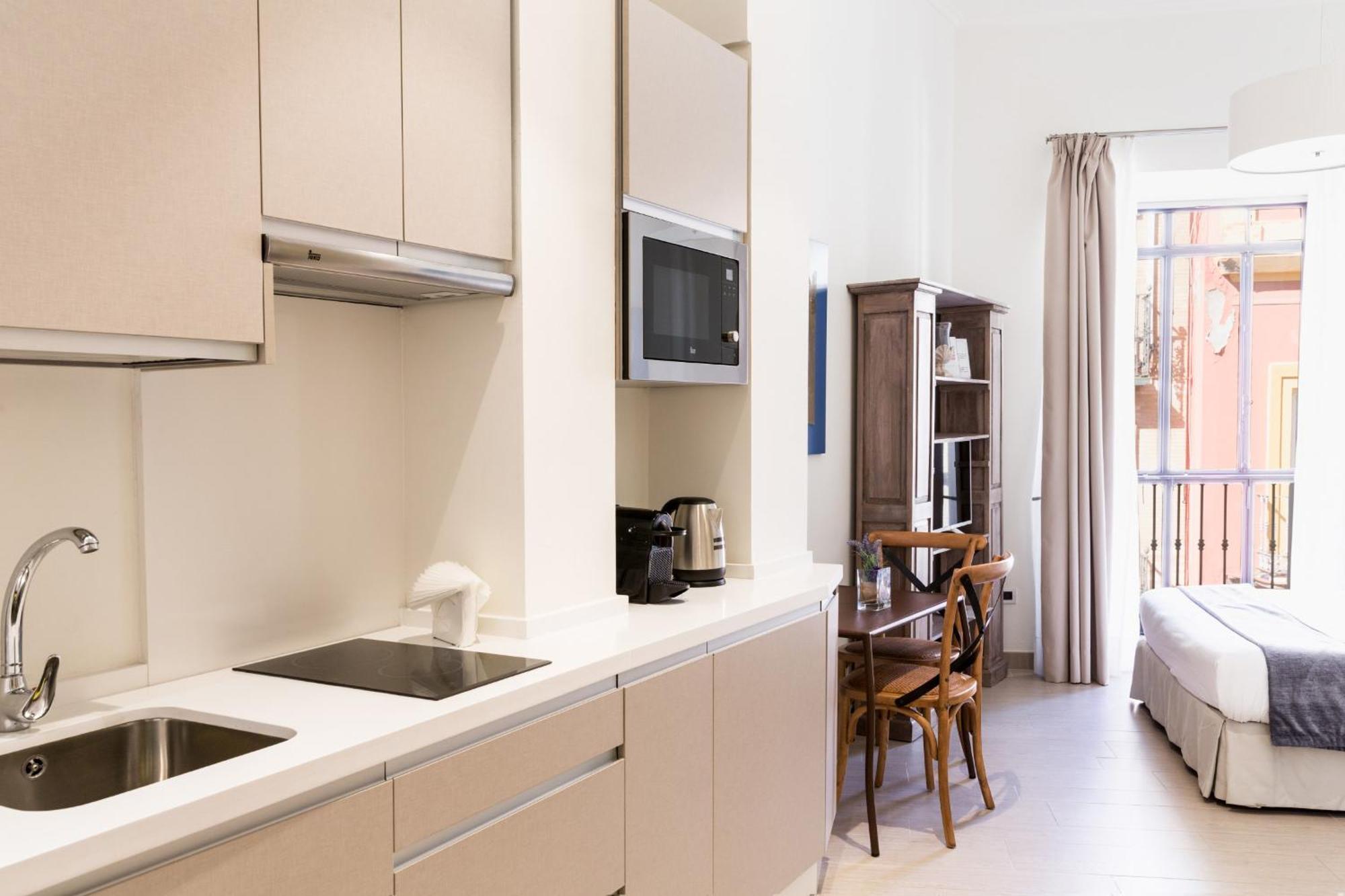Welldone Cathedral Suites Sewilla Pokój zdjęcie