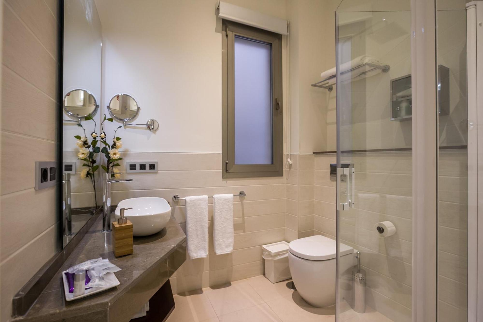 Welldone Cathedral Suites Sewilla Pokój zdjęcie